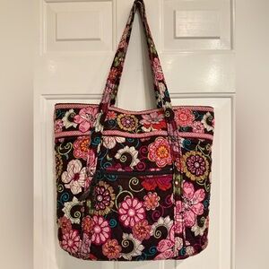🌸 Vera Bradley Villager Tote – Mod Pink Floral Quilted Shoulder Bag 🌸